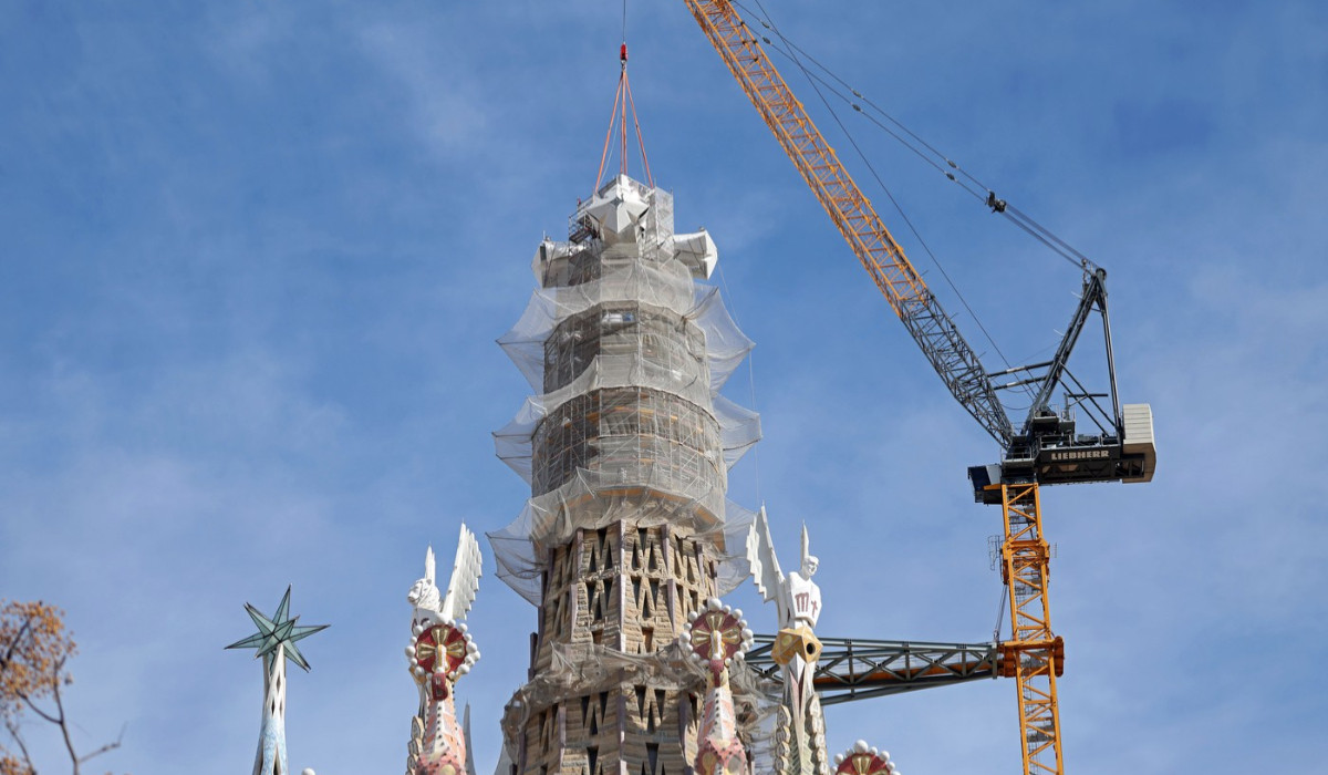 Poza pentru articolul Sagrada Familia, aproape de finalizare la 144 de ani de la începerea lucrărilor. Cum arată catedrala
