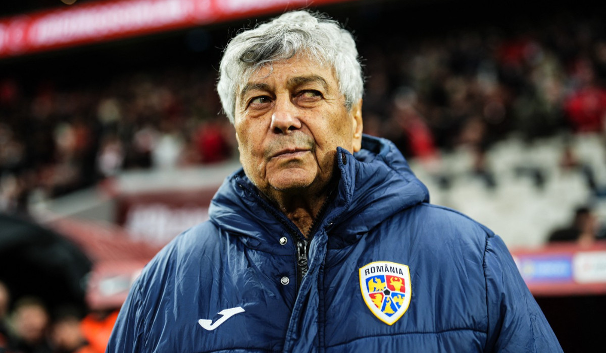 Naționala României a ajuns la Bratislava fără Lucescu