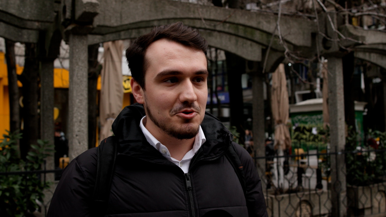 Poza pentru articolul "Este generația cea mai anxioasă din istorie". De ce ne simțim tot mai singuri, deși suntem online non-stop