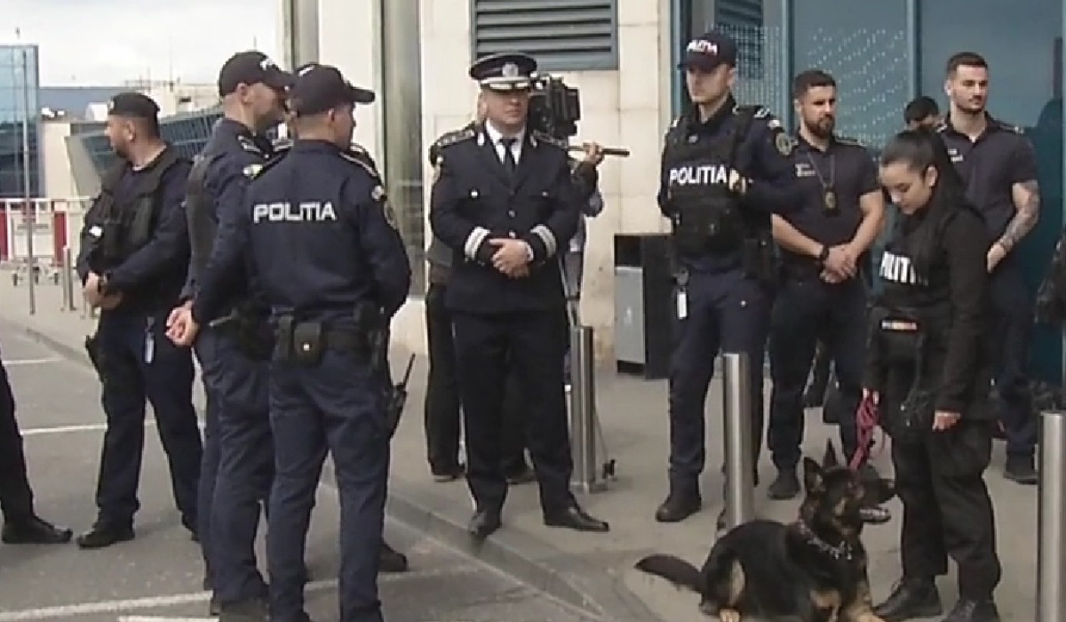 Poza pentru articolul "Fură mai mult ca noi". Controale pe Otopeni după ce turiștii s-au plâns că sunt păcăliți de taximetriști