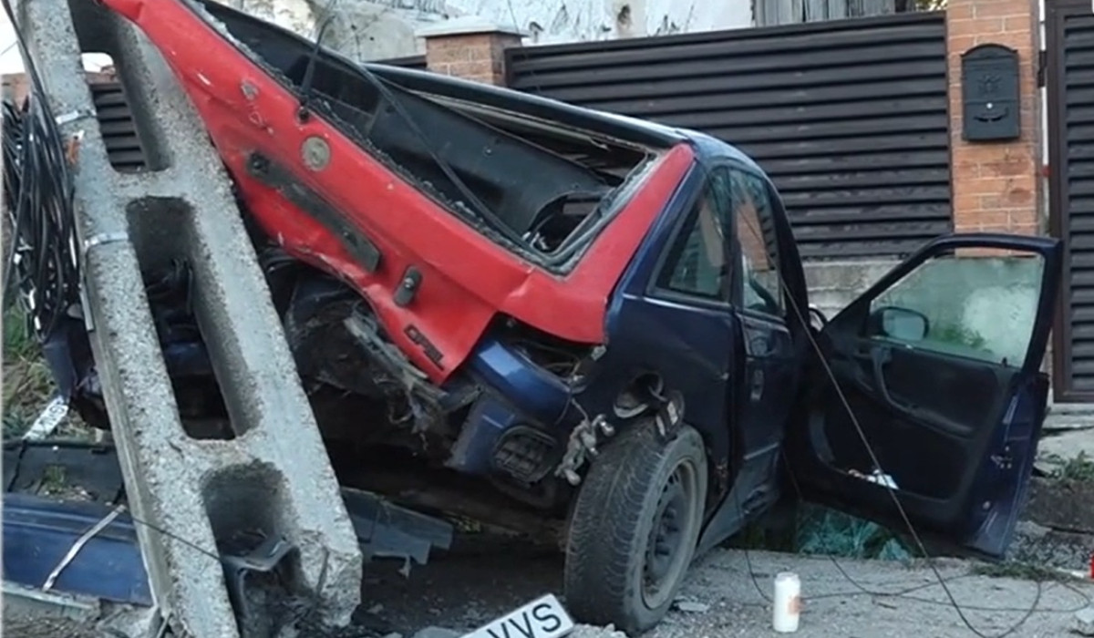 Tragedie în judeţul Argeş. Un bărbat de 25 ani a murit, la volan s-ar fi aflat un tânăr care ar fi fost băut