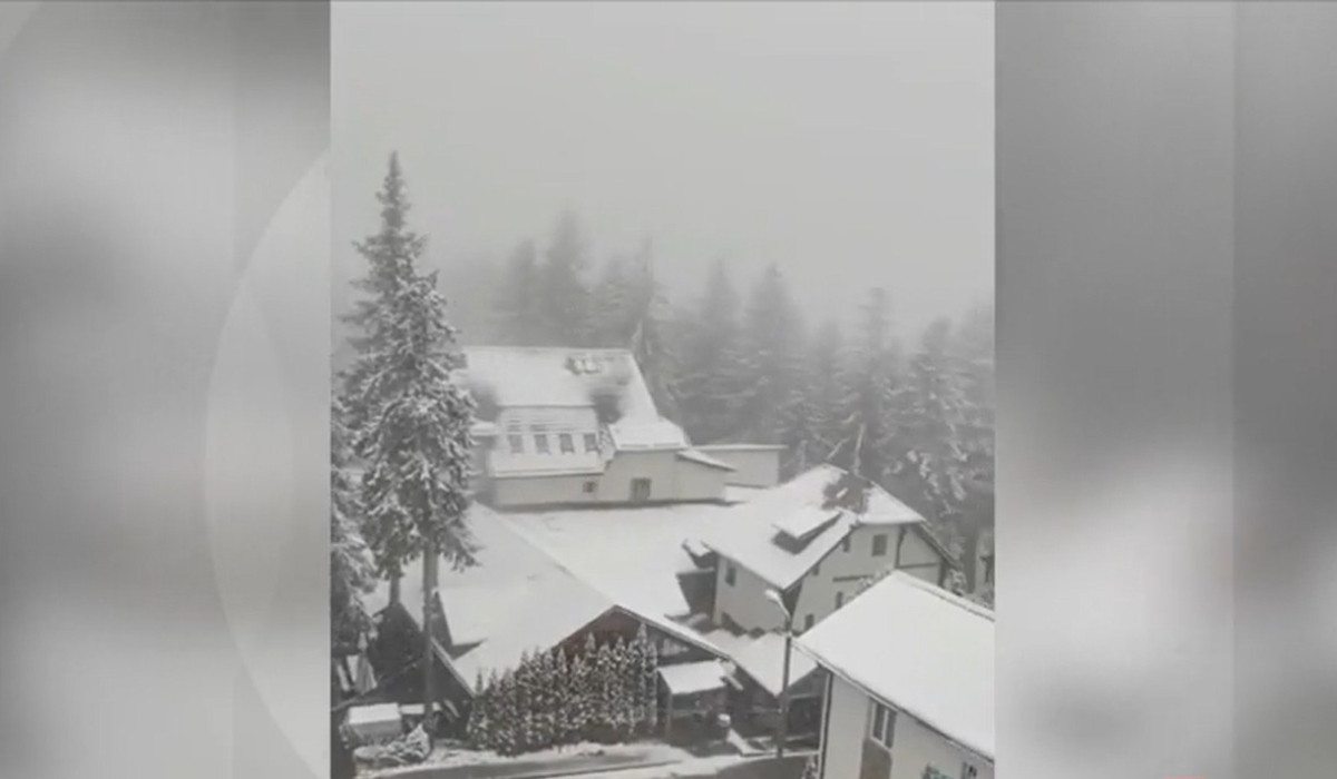 Ultima zi de minivacanță vine cu temperaturi scăzute. Termometrele nu trec de 12 grade la Poiana Brașov
