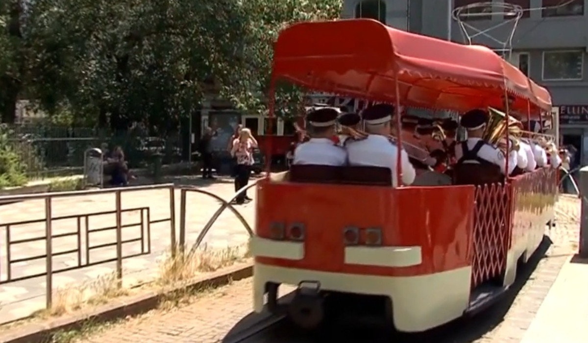 Parada tramvaielor de epocă în București