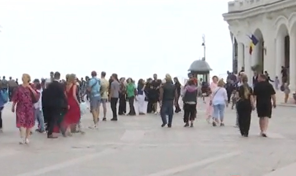 Drona din Constanţa "a explodat" în turism. Hotelierii se tem că vor rămâne fără clienţi în plin sezon