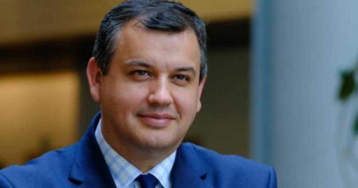 Acuzaţii de la PNL, condiţii de la PSD. Tomac a fost refuzat de 3 partide, dar vrea vot în Parlament