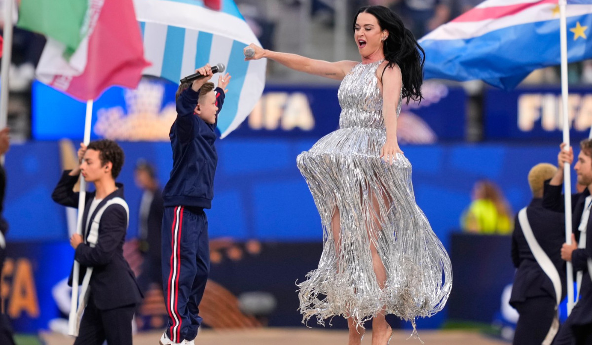 Canada şi Statele Unite au dat startul petrecerii la Cupa Mondială. Katy Perry şi Anitta au electrizat fanii