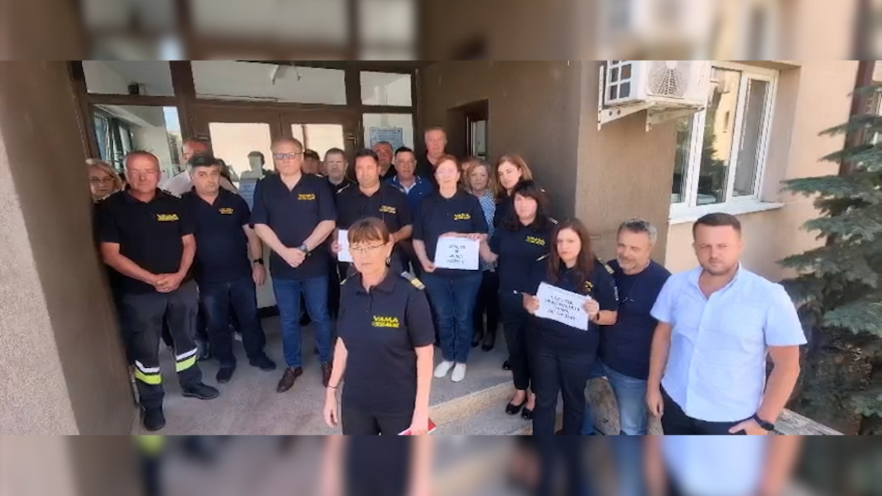 Vameşii şi inspectorii antifraudă se alătură valului de proteste. Bugetarii cer salarii şi reguli mai corecte