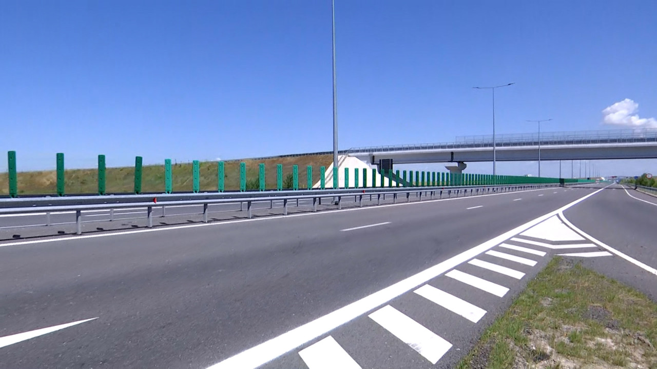 Drumurile expres din România vor fi construite după reguli noi. Platforma va fi lărgită din cauza accidentelor