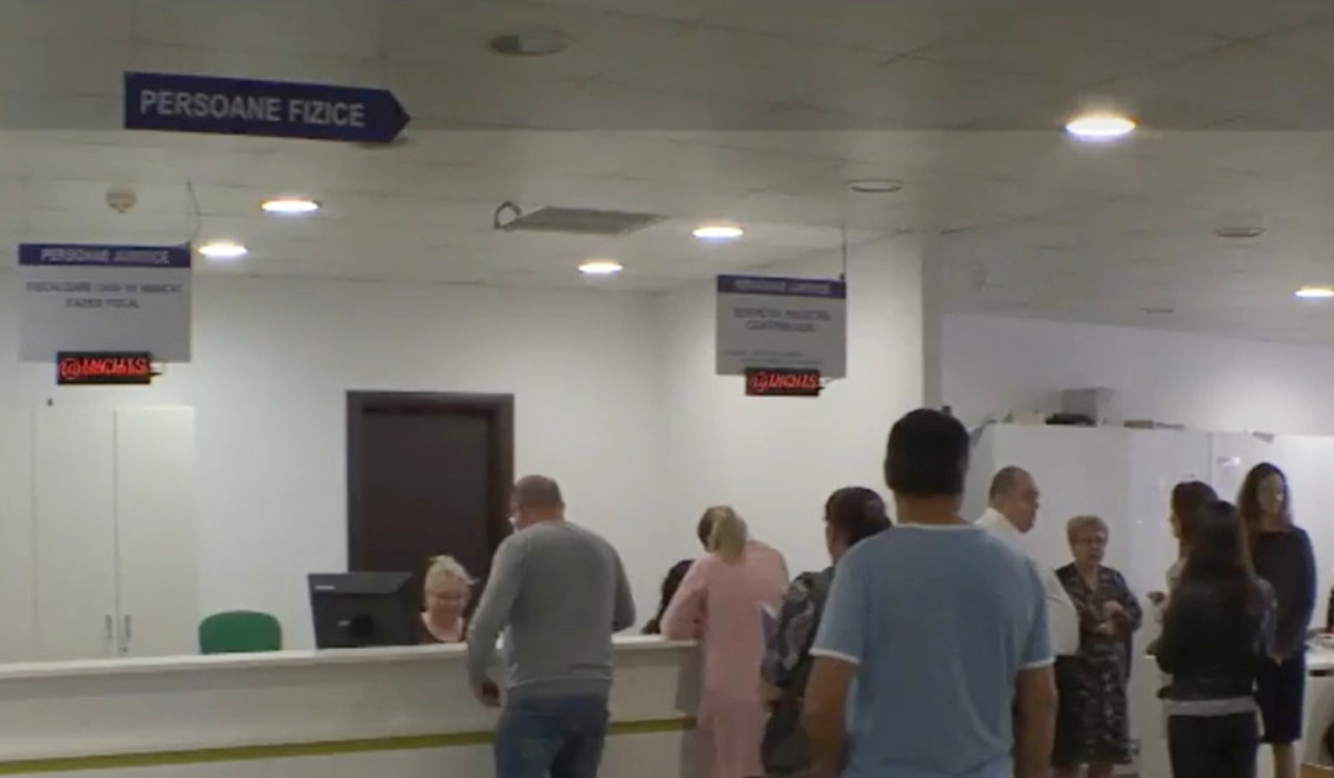 Campanie de "vânătoare" a ANAF. Fiscul verifică veniturile din străinătate nedeclarate și în România