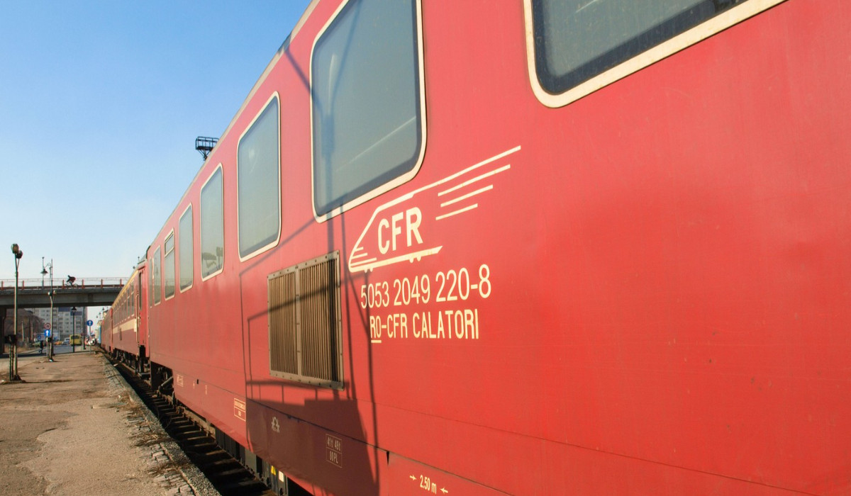 Radu Miruţă pune câte un director CFR responsabil pentru fiecare tren. Alte măsuri după miile de sesizari