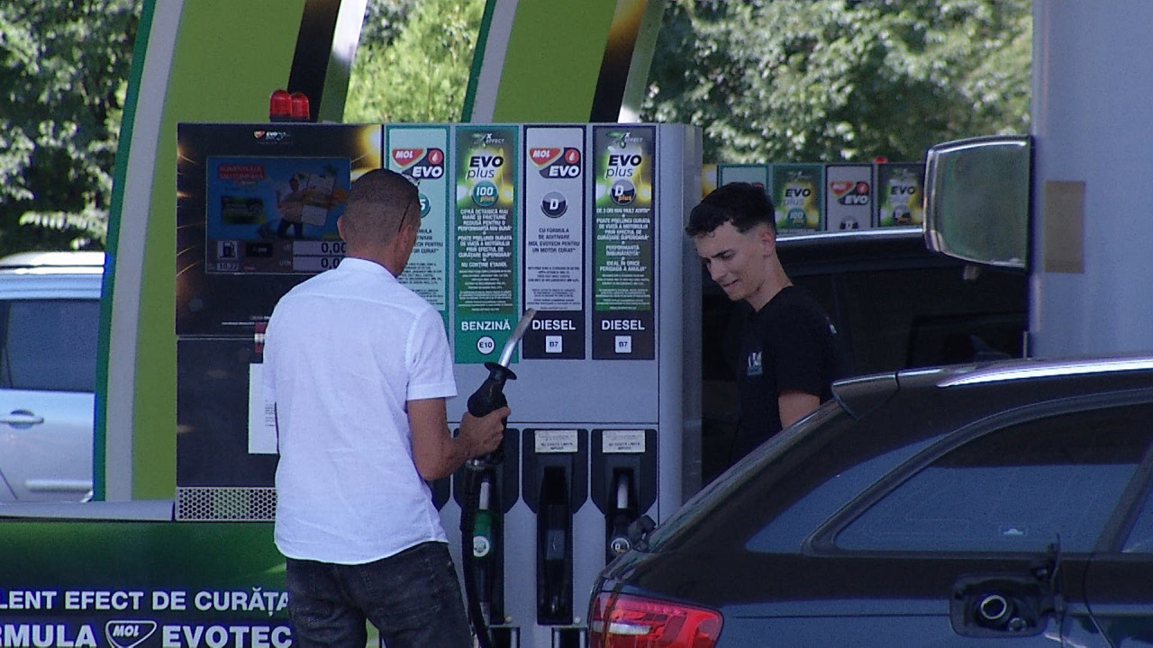 Carburanții se vor ieftini cu 85 de bani, în cel mai fericit scenariu cu acciza dinamică