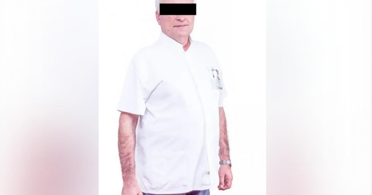 Chirurg din Cluj, arestat după ce ar fi cerut mită şi ar fi pus pacienţii să-i achite nota la restaurant