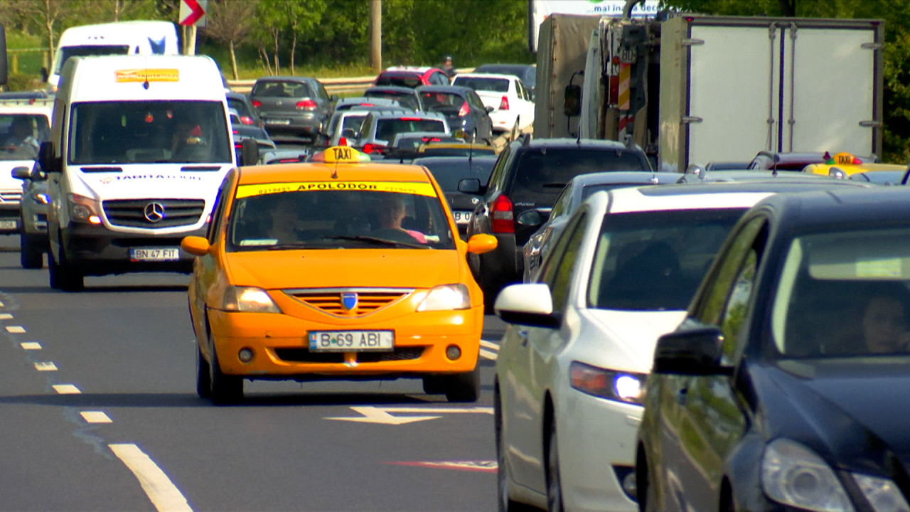Șoferii nu mai rămân fără permis din cauza amenzilor neplătite. Curtea de Apel București a suspendat HG