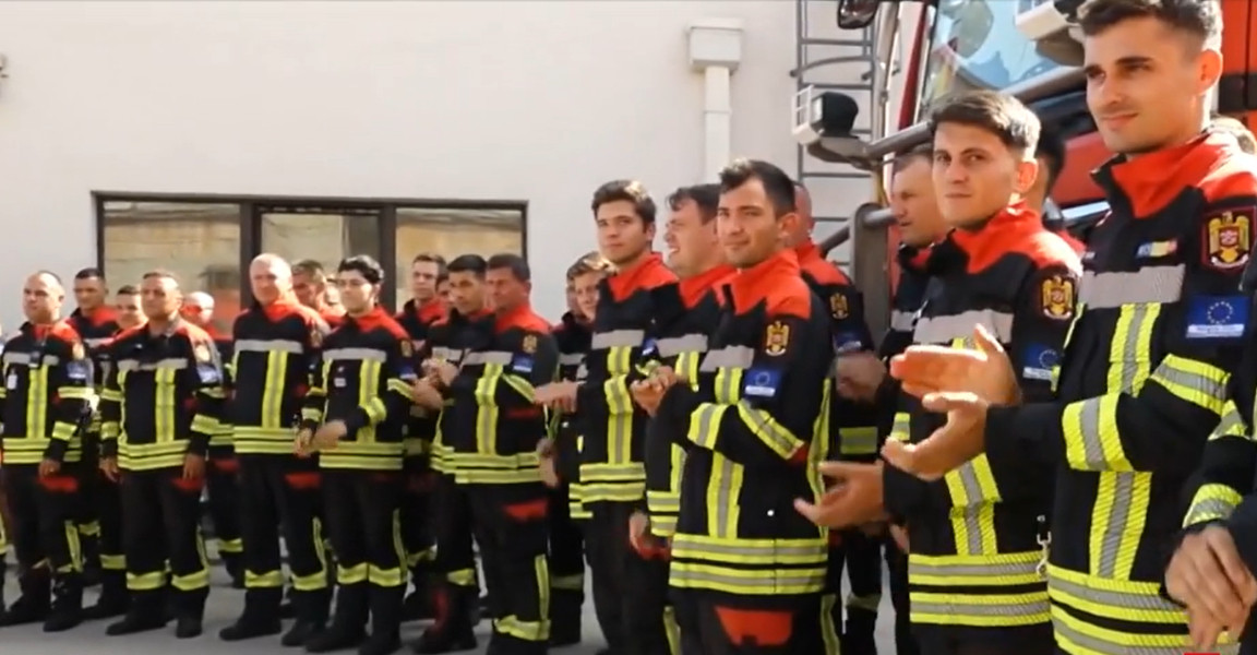 Europa, lovită de incendii și furtuni.  Pompierii români luptă cu flăcările în Serbia