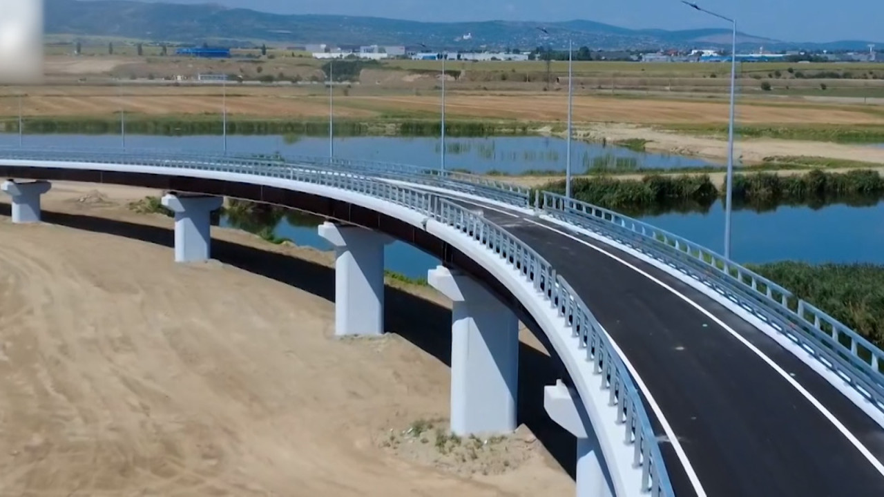 De la București la Bacău în 2 ore, cu mașina. Autostrada Moldovei A7 este aproape gata