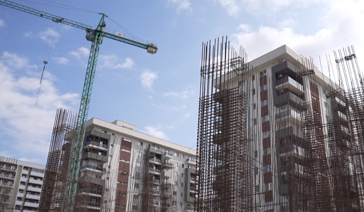 Legea care a provocat scumpiri majore la construcția caselor. Profiturile a trei companii au explodat