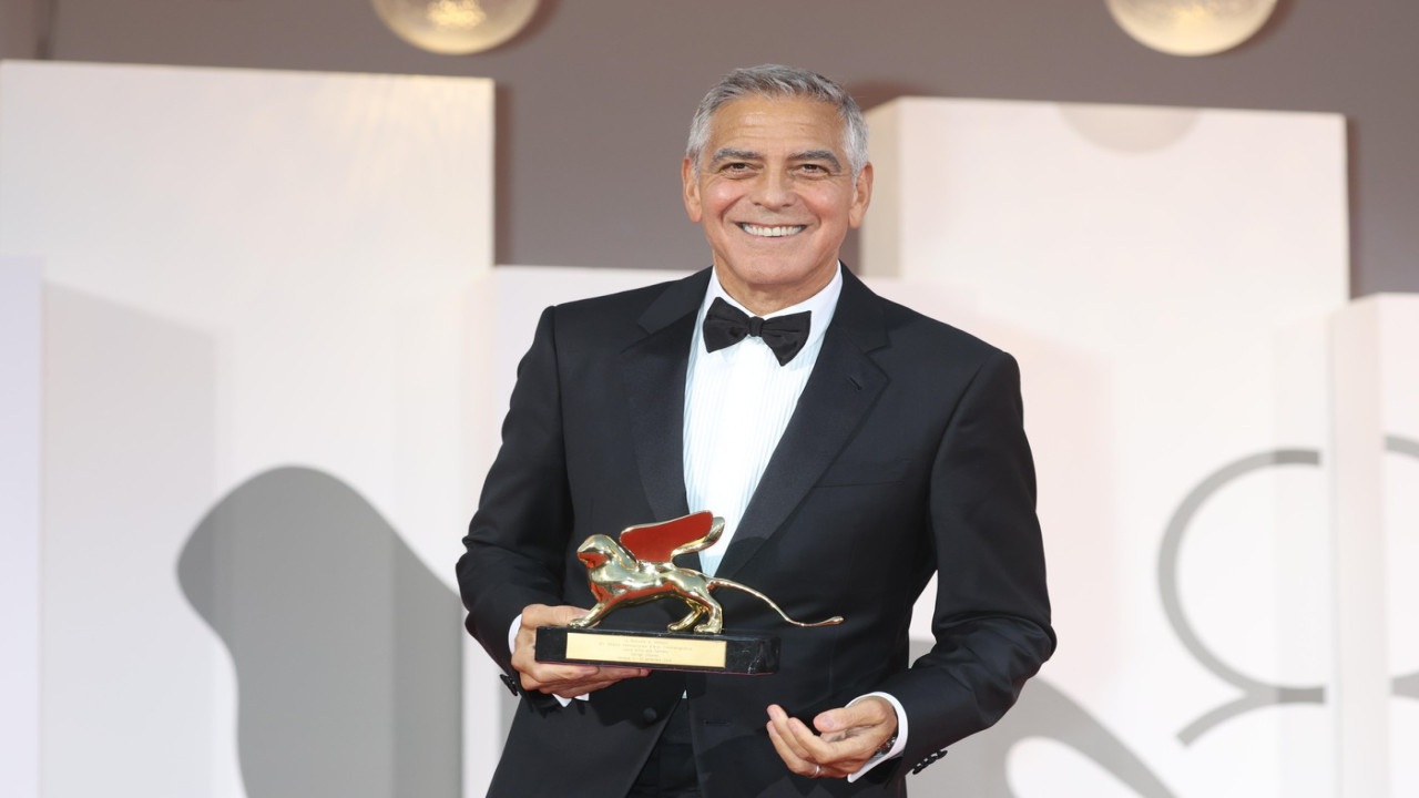 George Clooney a primit Leul de Aur pentru întreaga carieră la Veneția: "Oare știu ei ceva ce eu nu știu?"