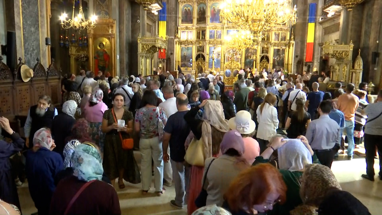 Sfânta Marie Mică. Se urează sau nu "La mulţi ani!" în această zi de sărbătoare?
