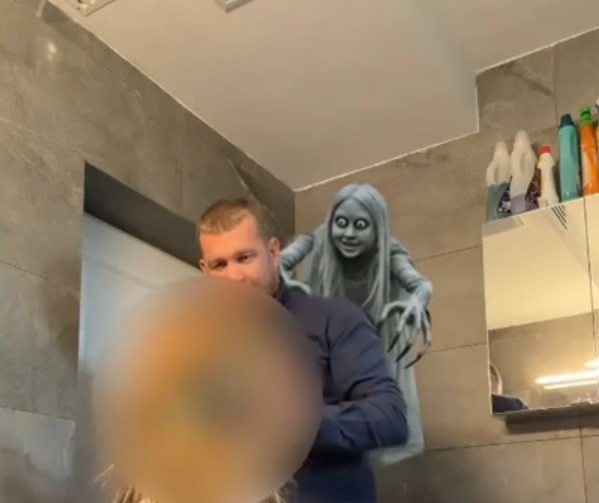 "Farsa cu fantoma", noul trend de pe TikTok care sperie copiii. Părinții sunt cei care pun la cale totul