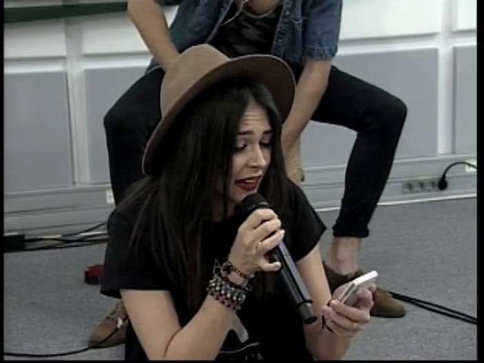 Yanka - Nu Pl&acirc;nge Ană (varianta &icirc;n limba engleză - Morning ZU)