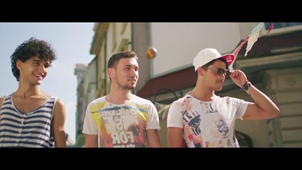 Nicole Cherry - Vara Mea